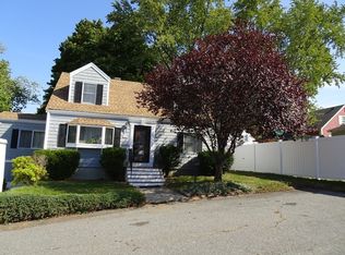 12 Colfax St, Peabody, MA 01960