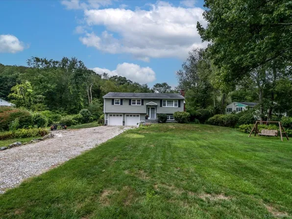 10 Overbrook Drive, New Fairfield, CT 06812