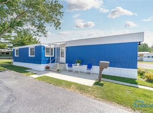 1854 Huntington Dr, Findlay, OH 45840