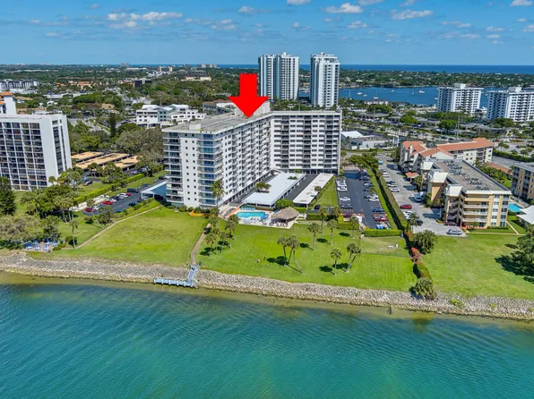 336 Golfview Rd APT 905, North Palm Beach, FL 33408