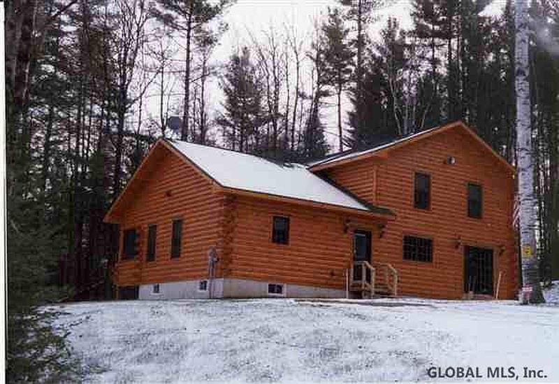 4th image of 28 Woodlot