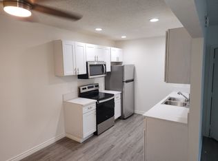 679 Valley Ave #1B-1BA-717SQFT, Solana Beach, CA 92075