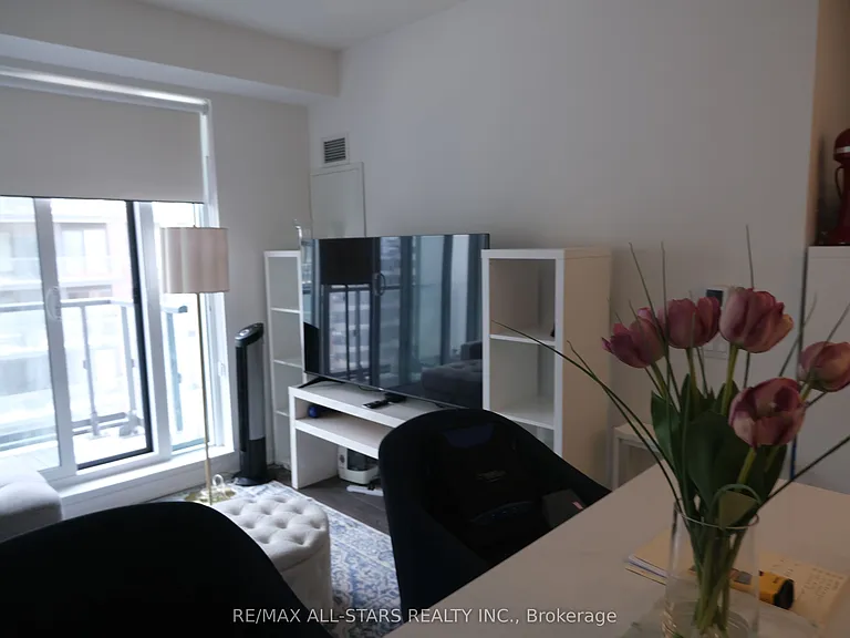 130 River St #1007 — Photo 6