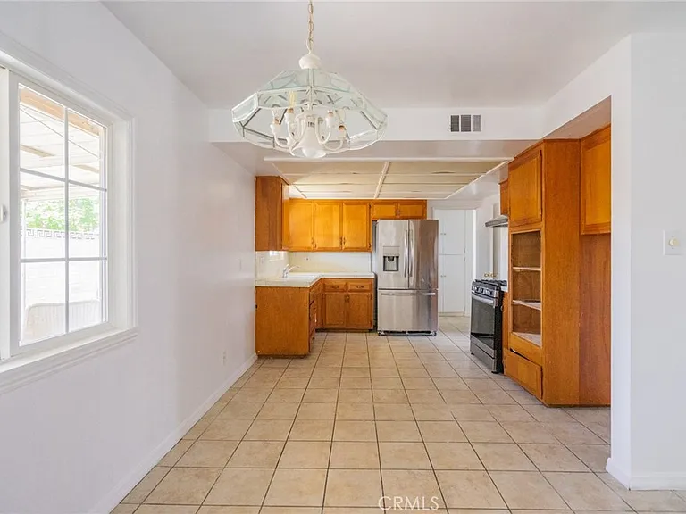 3521 1/4 Cogswell Rd — Photo 8