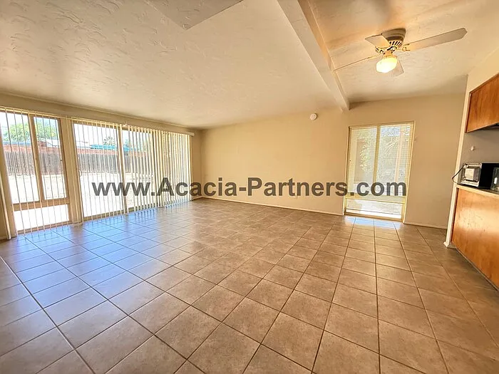 8602 E Calle Bolivar — Photo 9