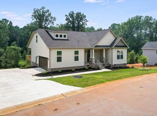 536 Forden Dr, Wellford, SC 29385