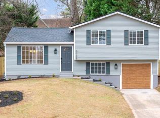 5088 Rockborough Trl, Norcross, GA 30071