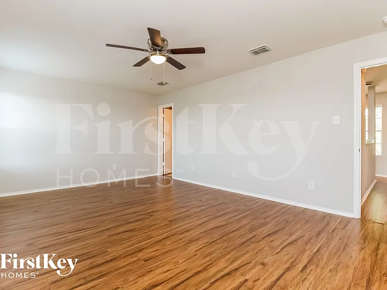 2809 Spencer Cir — Photo 8