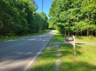 650 Sugar Lake Rd, Pittsboro, NC 27312
