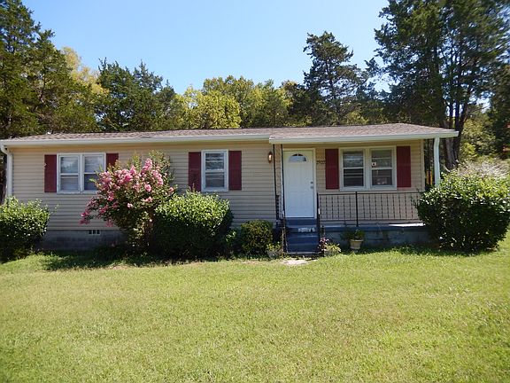 3rd image of 2922 Halls Hill Pike