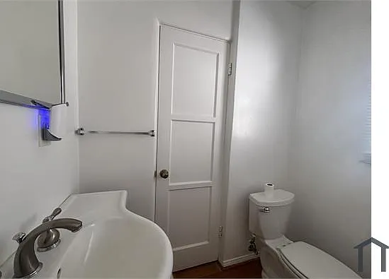 2096 S Harvard Blvd #3 — Photo 14