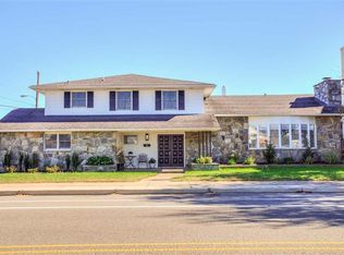 9201 Seaview Ave, Wildwood Crest, NJ 08260