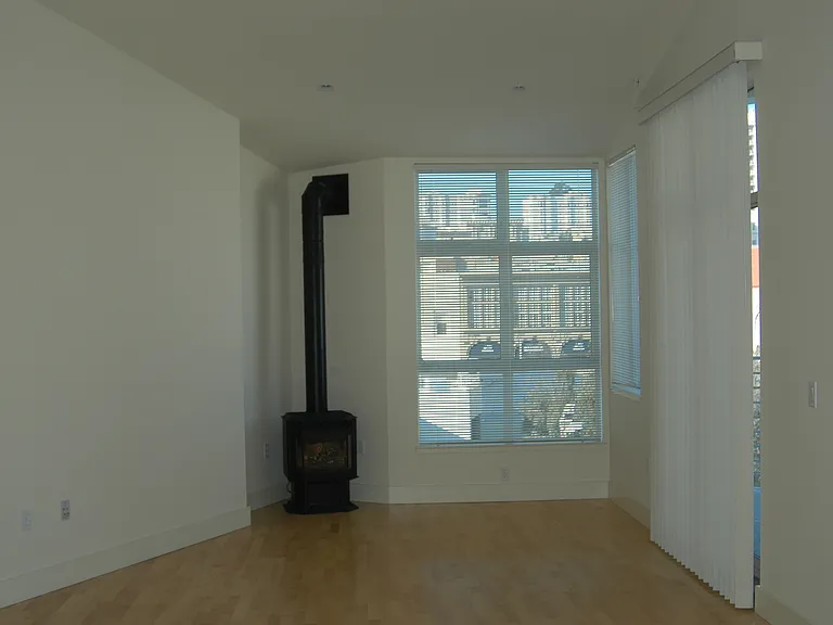 1630 California Street — Photo 23