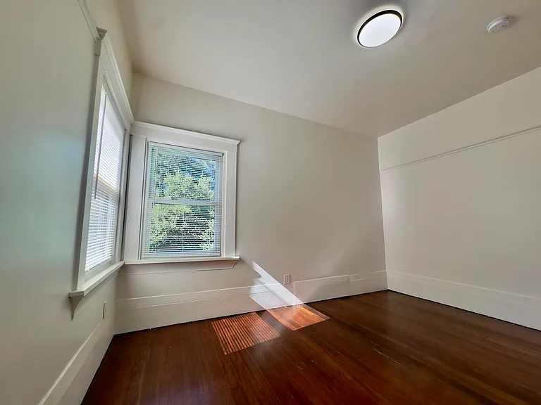 1303 Adeline St — Photo 28