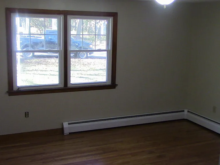 192 Ann Ave — Photo 6