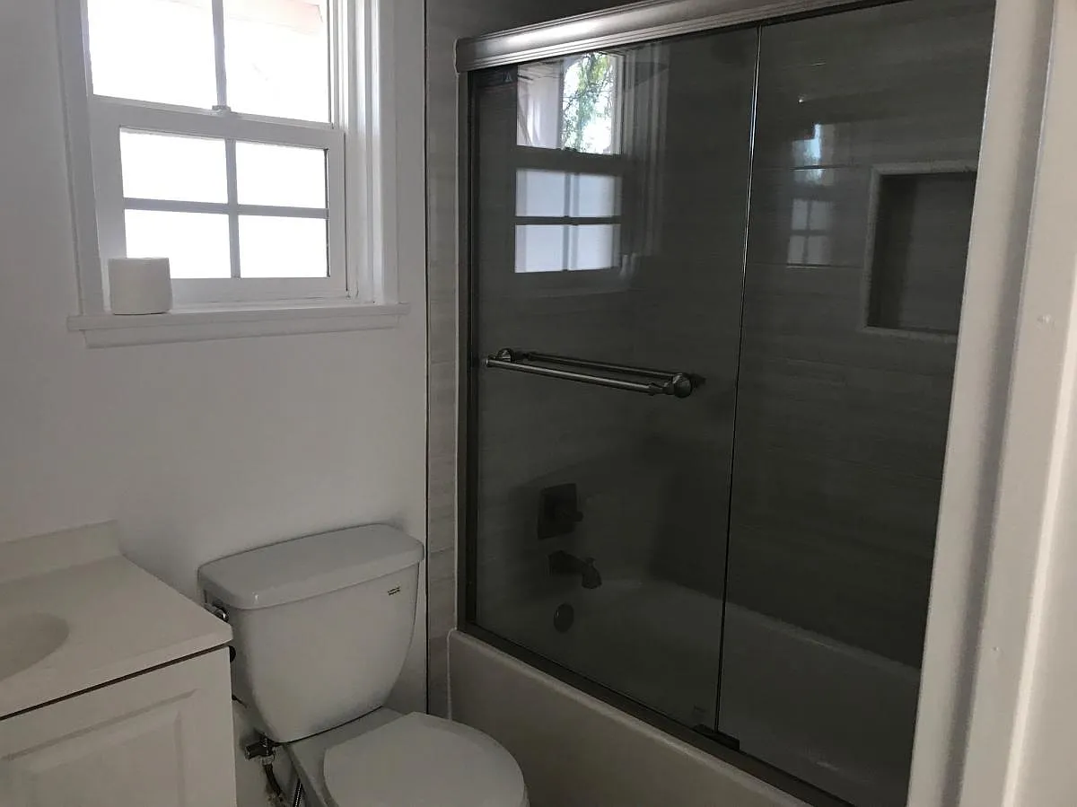 3 bed, 1597 sqft, $4,700 — Photo 2