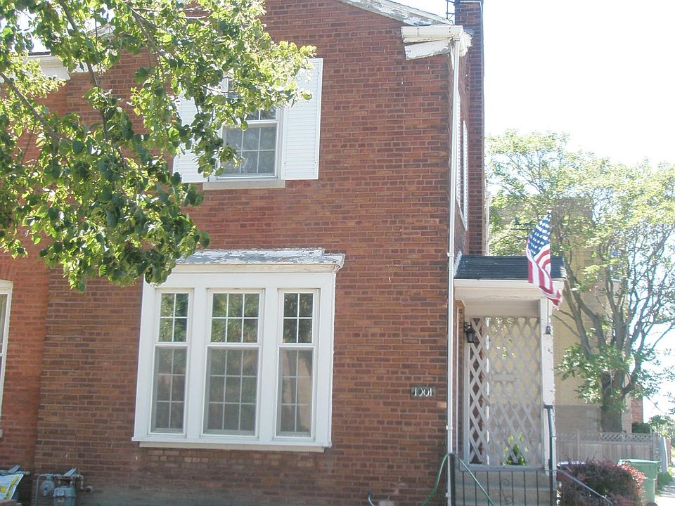 1st image of 1001 S Lyman Ave