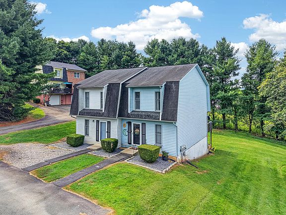4th image of 308 Armory Rd