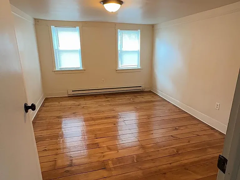 238 S 2nd St — Photo 15