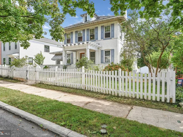 1124 Belmont Ave, Wyomissing, PA 19610