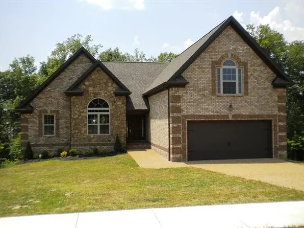 1104 Secretariat Dr, Mount Juliet, TN 37122
