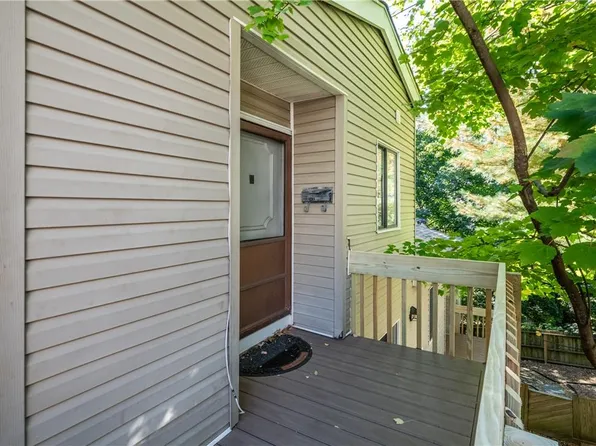 26 Hillside Terrace #E, White Plains, NY 10601