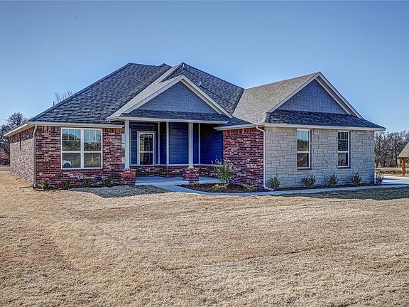 2nd image of 140 Meadow Lark Ln