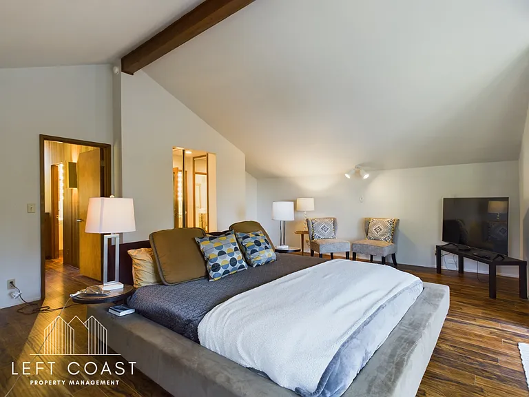 132 Salishan Dr — Photo 99