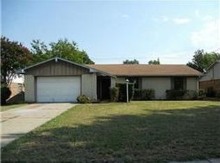 9515 Glengreen Dr, Dallas, TX 75217