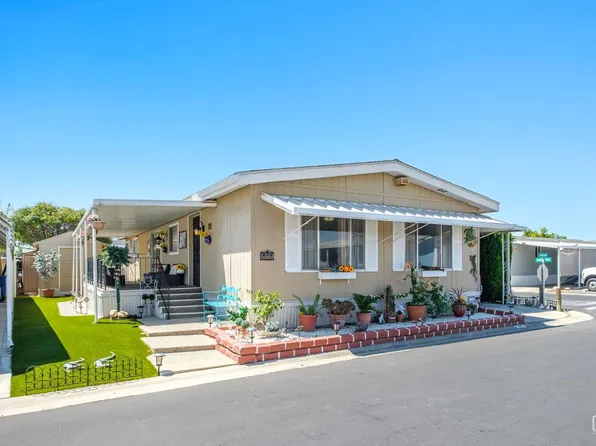 2575 S Willow Ave Spc 98, Fresno, CA 93725