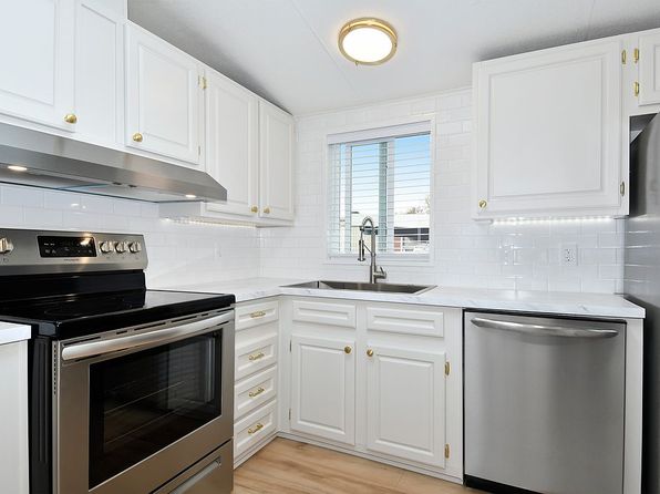 32933 SW Plum Tree Ct