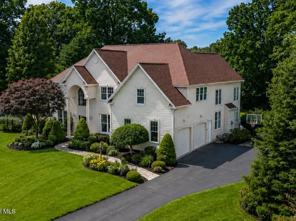 5 Overlook Court, Saratoga Springs, NY 12866
