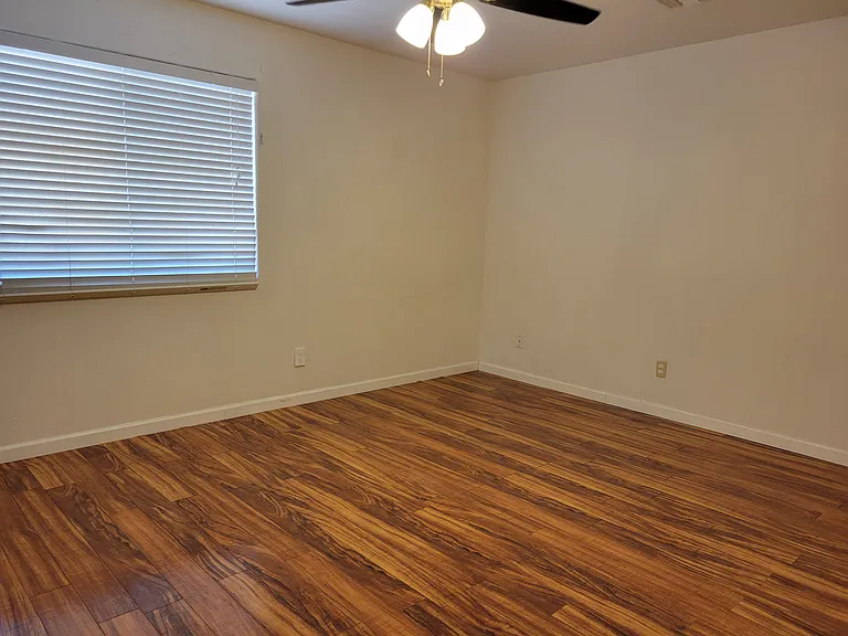 3072 Brenda Cir — Photo 13
