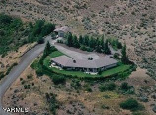 1540 Pioneer Way, Yakima, WA 98908