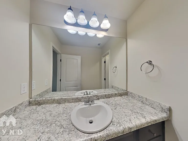 9028 Holder Rd — Photo 14