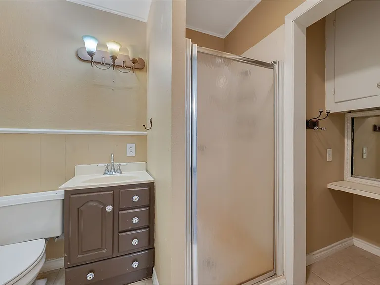 318 Fairway Dr — Photo 11