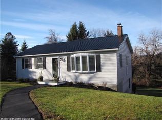 77 Highland Hts, Winthrop, ME 04364