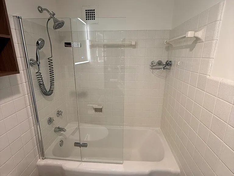 2324 Madison Rd #510 — Photo 11