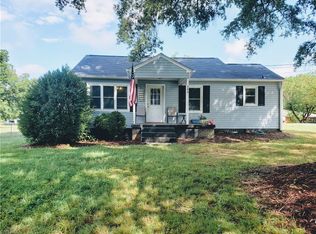 340 E Ridge St, Ramseur, NC 27316