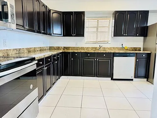 6008 Strawberry Fields Way Photo 1
