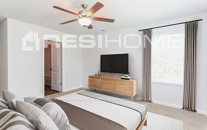 70 River View Dr — Photo 8