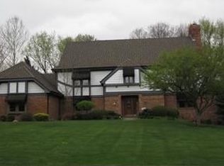 1664 Chartwell Dr, Dayton, OH 45459