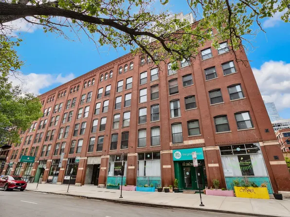 225 W Huron St APT 413, Chicago, IL 60654