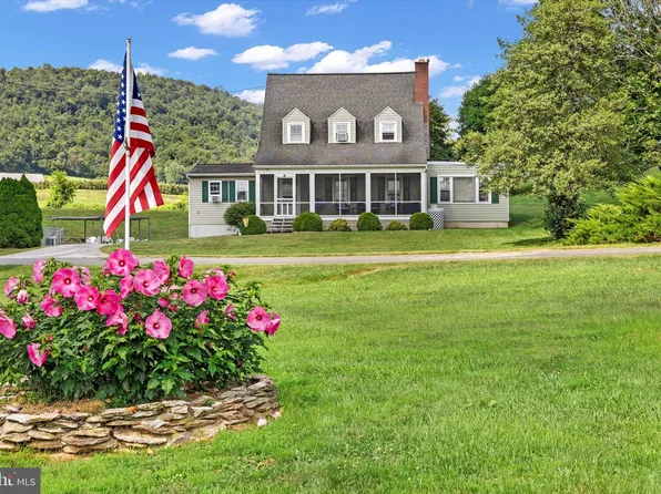 81 Pleasant Dale Rd, Biglerville, PA 17307