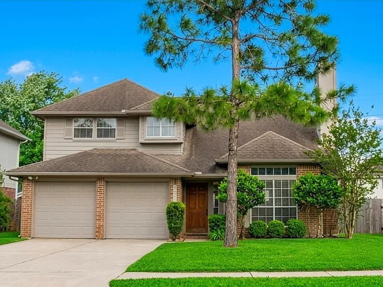 14303 Oak Chase Dr — Photo 1