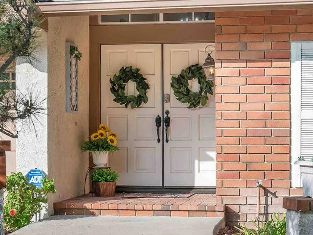 6455 E Oakview Ln — Photo 4