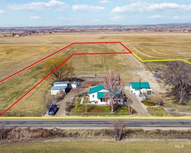 8720 Dewey Rd, Emmett, ID, 83617