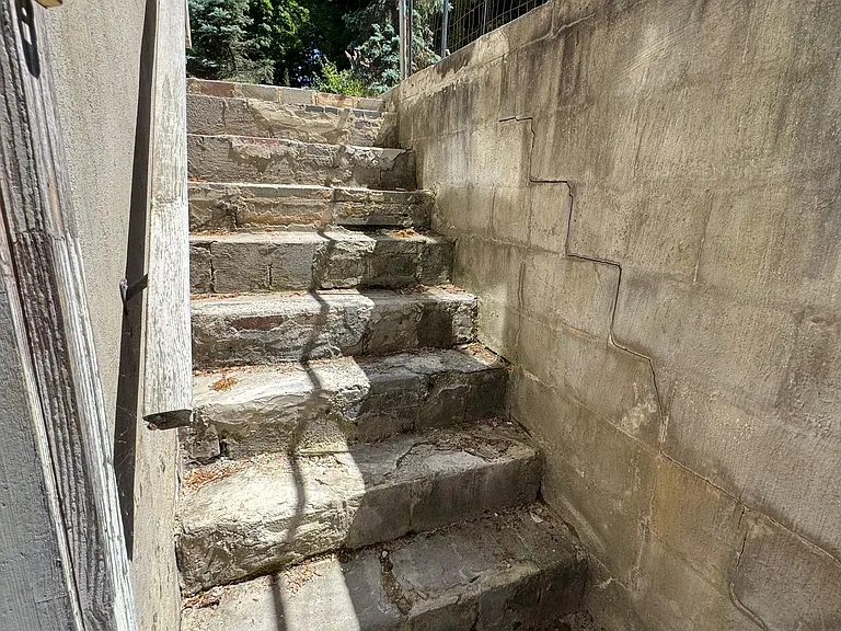 348 Ellery Ave #2R — Photo 9