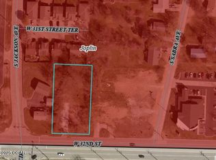 715 W 32nd St, Joplin, MO 64804