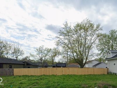 912 Saint Peter St, Indianapolis, IN, 46203